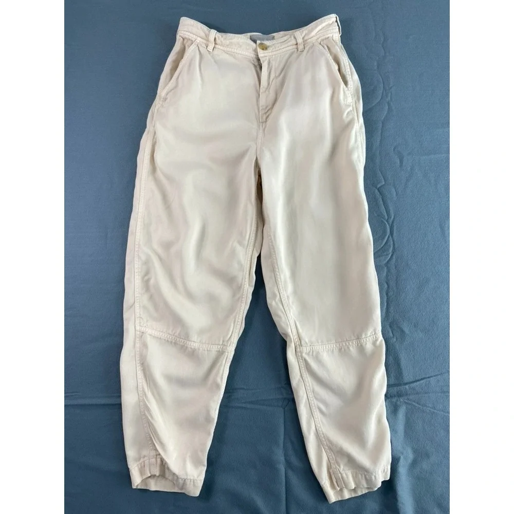Everlane Buttersoft Chino Pant Women Sz 4 Cream Relaxed Coastal Everyday Comfy